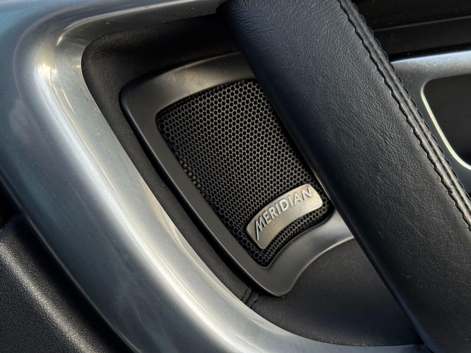 Used Land Rover Discovery Sport 2019 for sale - 76645726: Photo 12