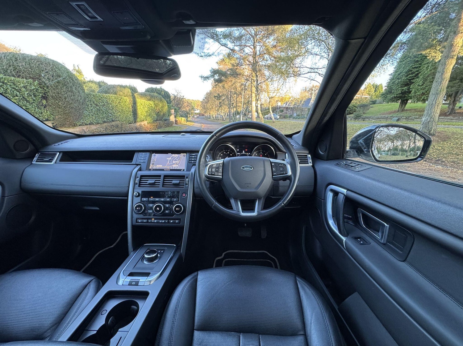 Used Land Rover Discovery Sport 2019 for sale - 76645726: Photo 30