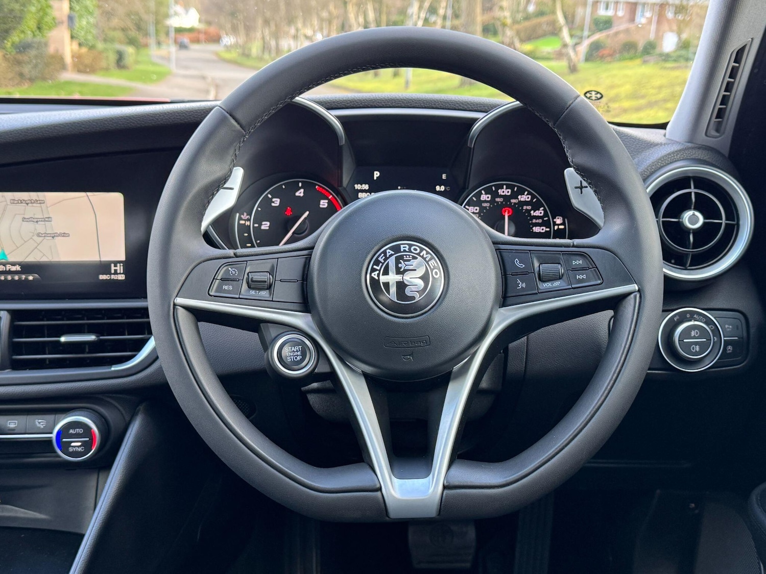 Used Alfa Romeo Giulia 2017 for sale - 77853221: Photo 40