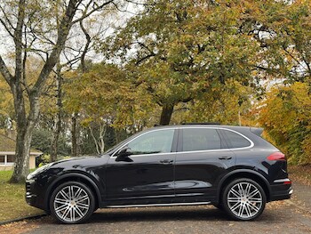 Used Porsche Cayenne 2015 for sale - 76485097: Photo