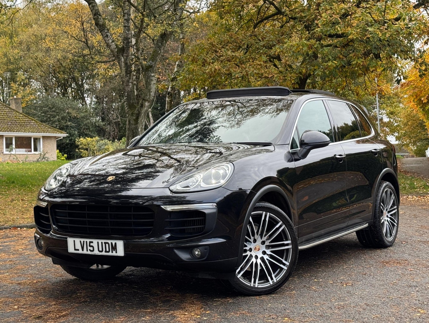 Used Porsche Cayenne 2015 for sale - 76485097: Photo 51
