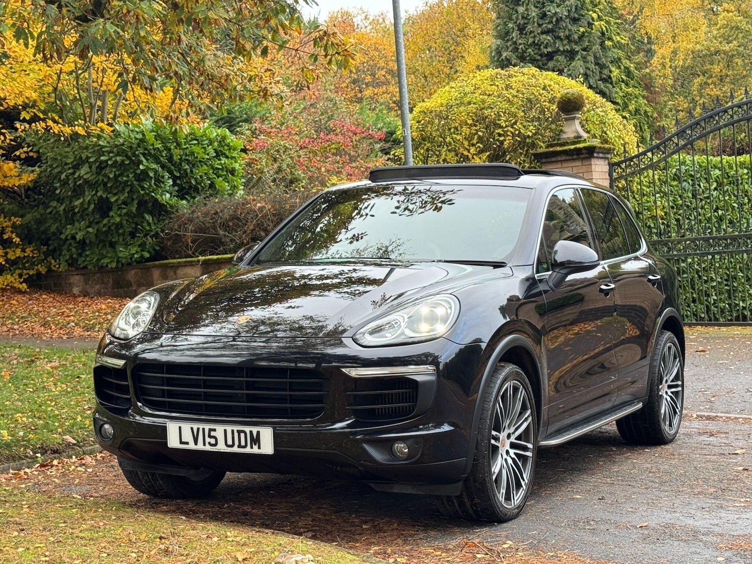 Used Porsche Cayenne 2015 for sale - 76485097: Photo 56