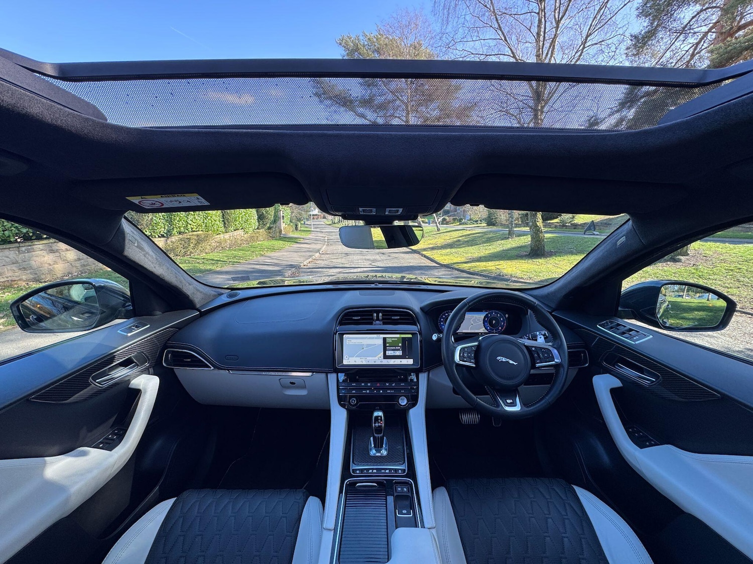 Used Jaguar F-Pace 2019 for sale - 78157816: Photo 4