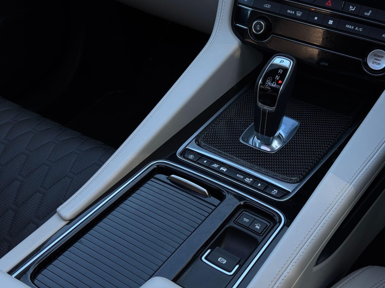 Used Jaguar F-Pace 2019 for sale - 78157816: Photo 42