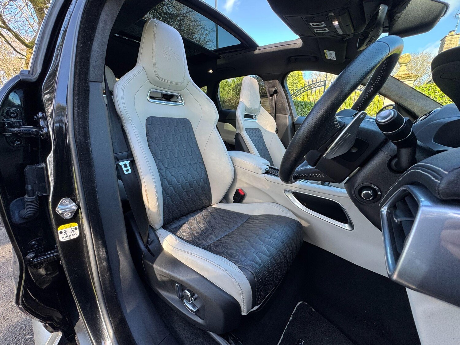 Used Jaguar F-Pace 2019 for sale - 78157816: Photo 56