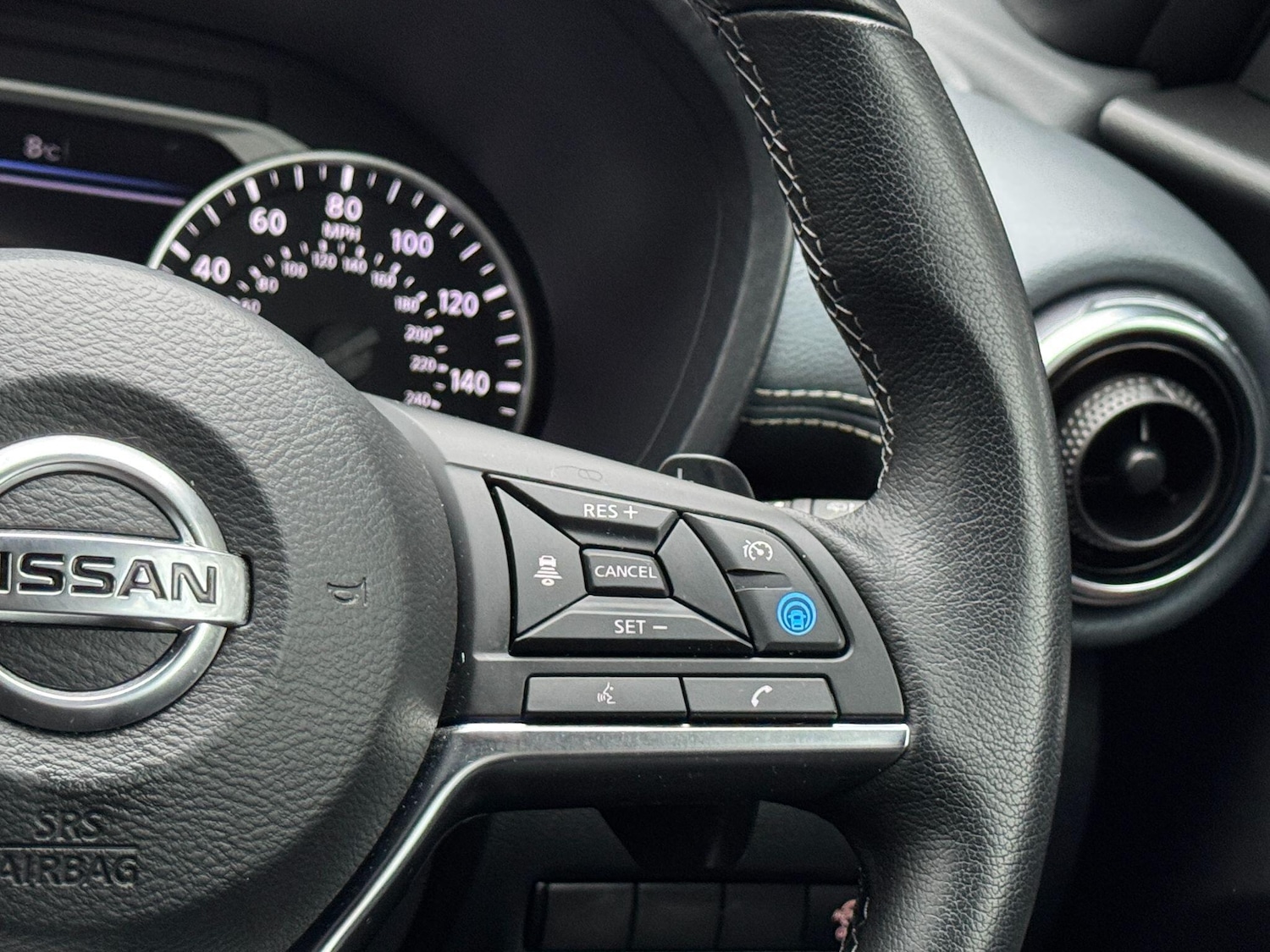 Used Nissan Juke 2022 for sale - 77017126: Photo 75