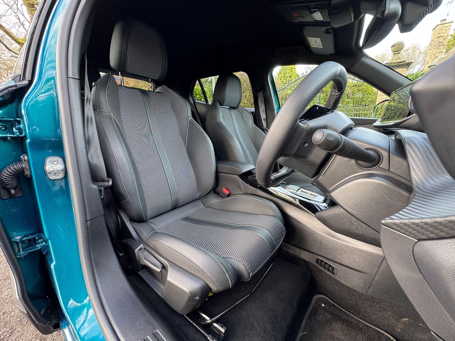 Used Peugeot 2008 2025 for sale - 77808783: Photo 27