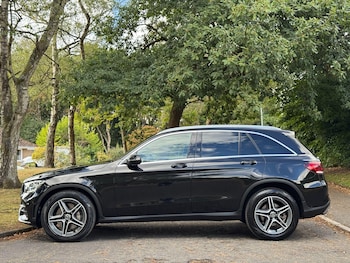 Used Mercedes-Benz GLC 2019 for sale - 75769850: Photo