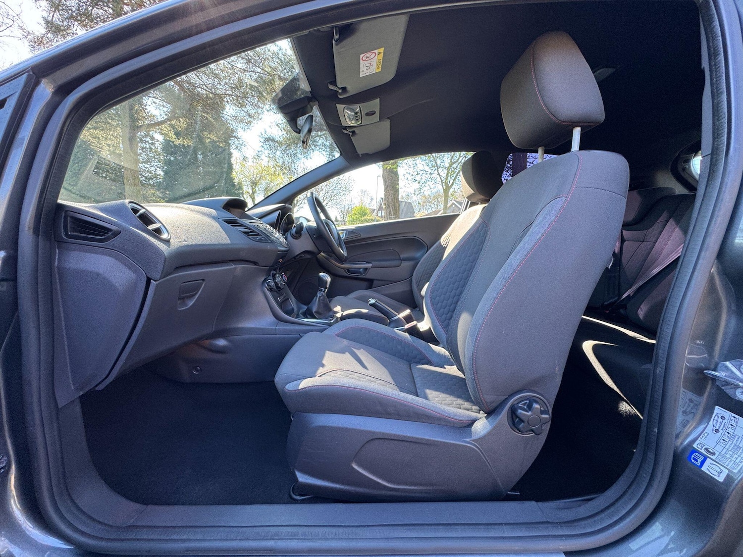 Used Ford Fiesta 2016 for sale - 78170985: Photo 27