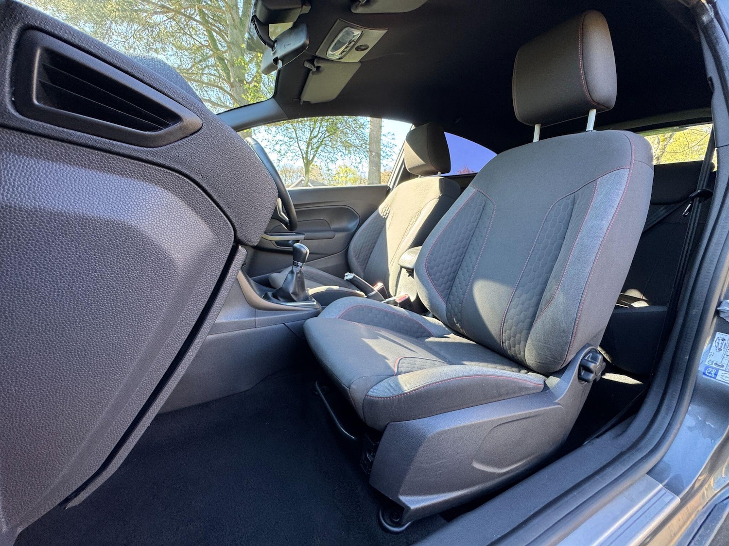 Used Ford Fiesta 2016 for sale - 78170985: Photo 5