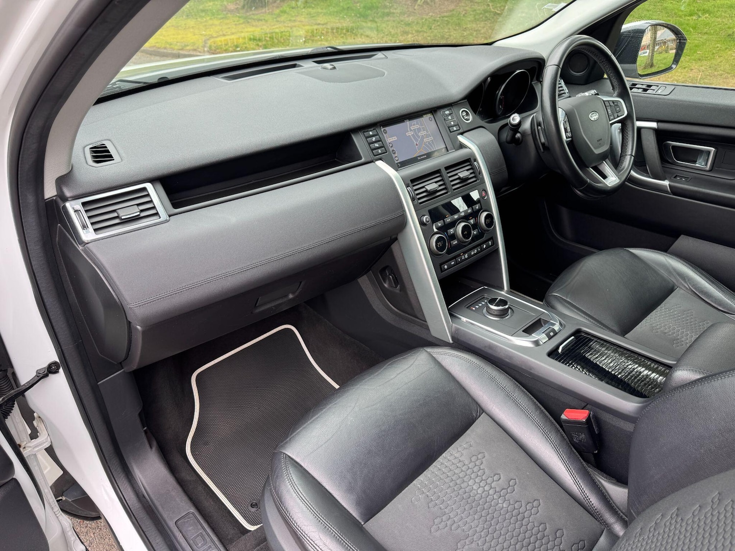 Used Land Rover Discovery Sport 2019 for sale - 78115522: Photo 17