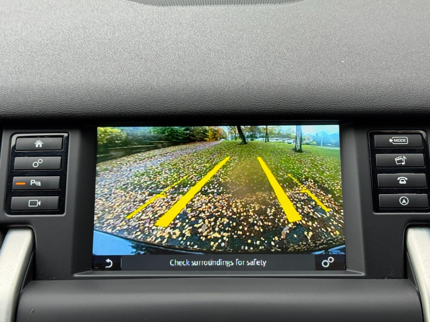 Used Land Rover Discovery Sport 2018 for sale - 76561858: Photo 11