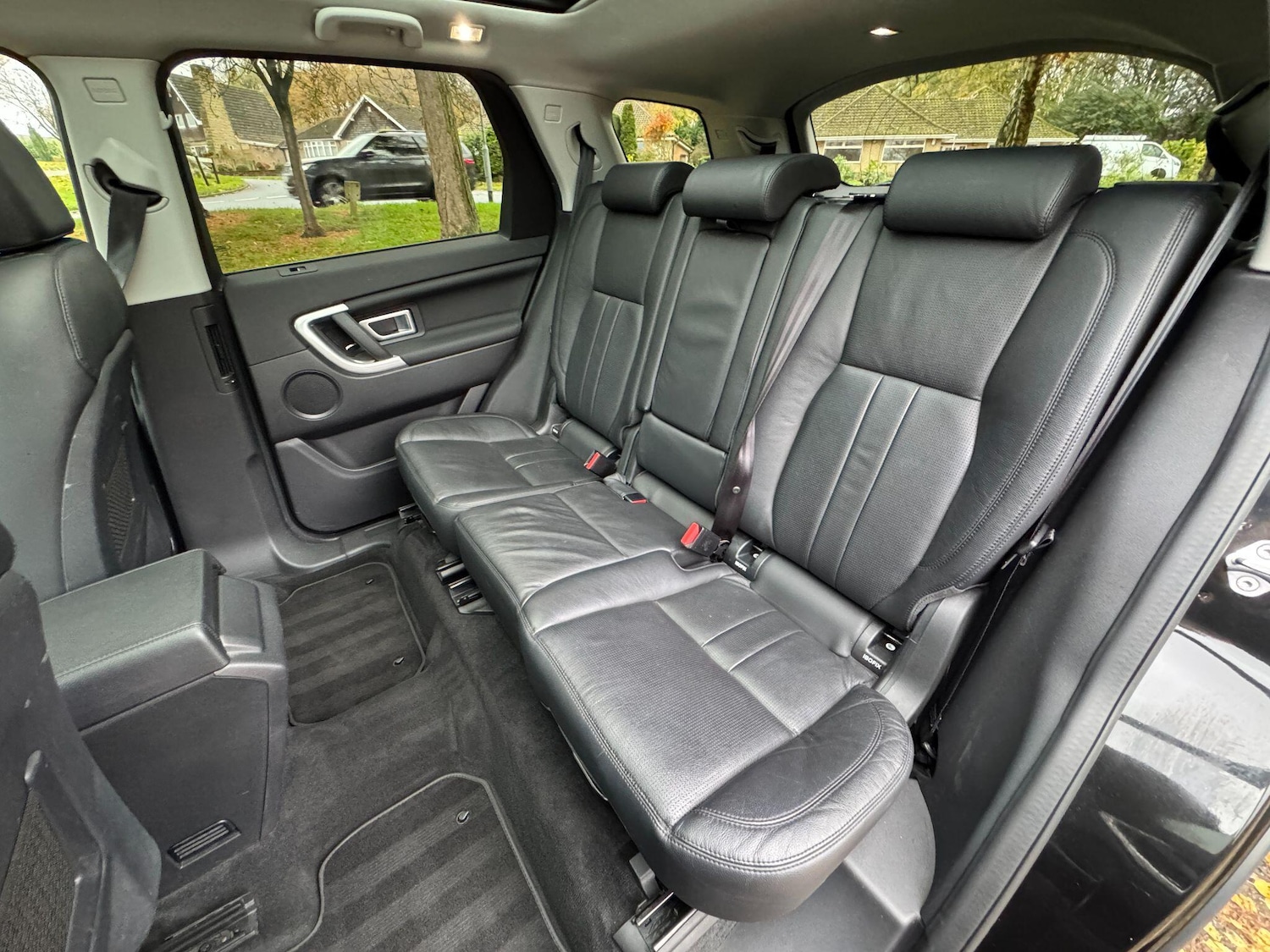 Used Land Rover Discovery Sport 2018 for sale - 76561858: Photo 16