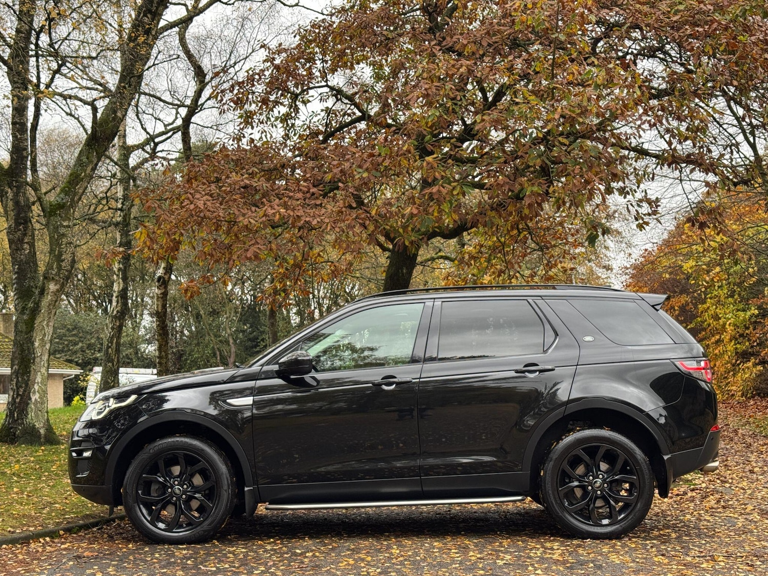 Used Land Rover Discovery Sport 2018 for sale - 76561858: Photo 3