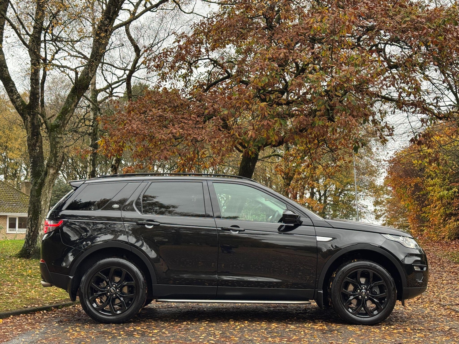 Used Land Rover Discovery Sport 2018 for sale - 76561858: Photo 31
