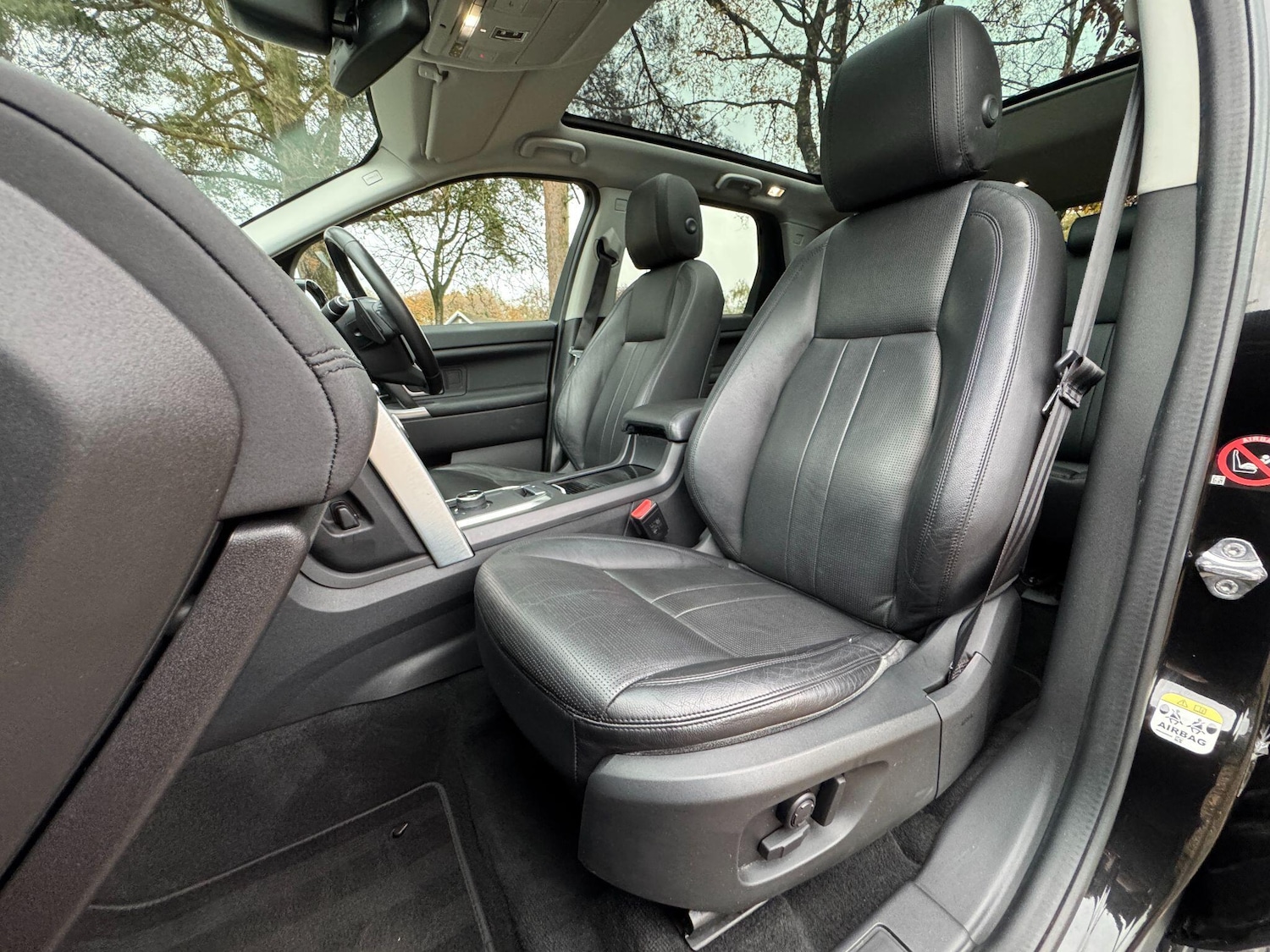 Used Land Rover Discovery Sport 2018 for sale - 76561858: Photo 4