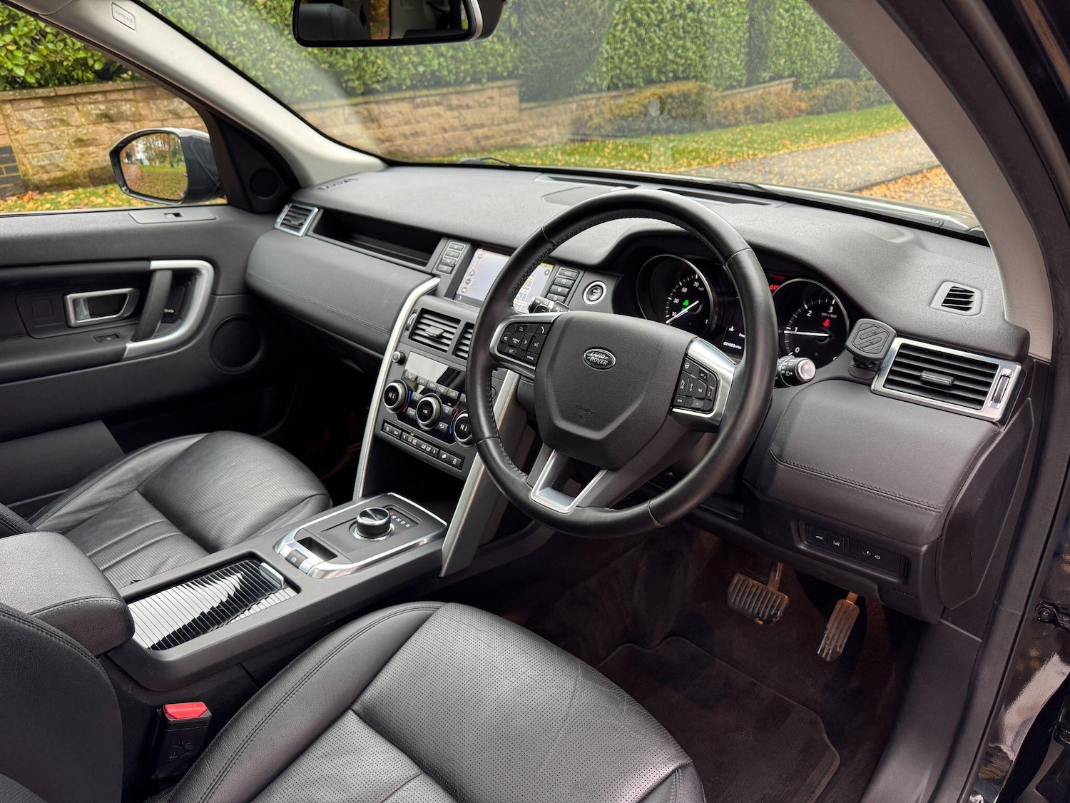 Used Land Rover Discovery Sport 2018 for sale - 76561858: Photo 5