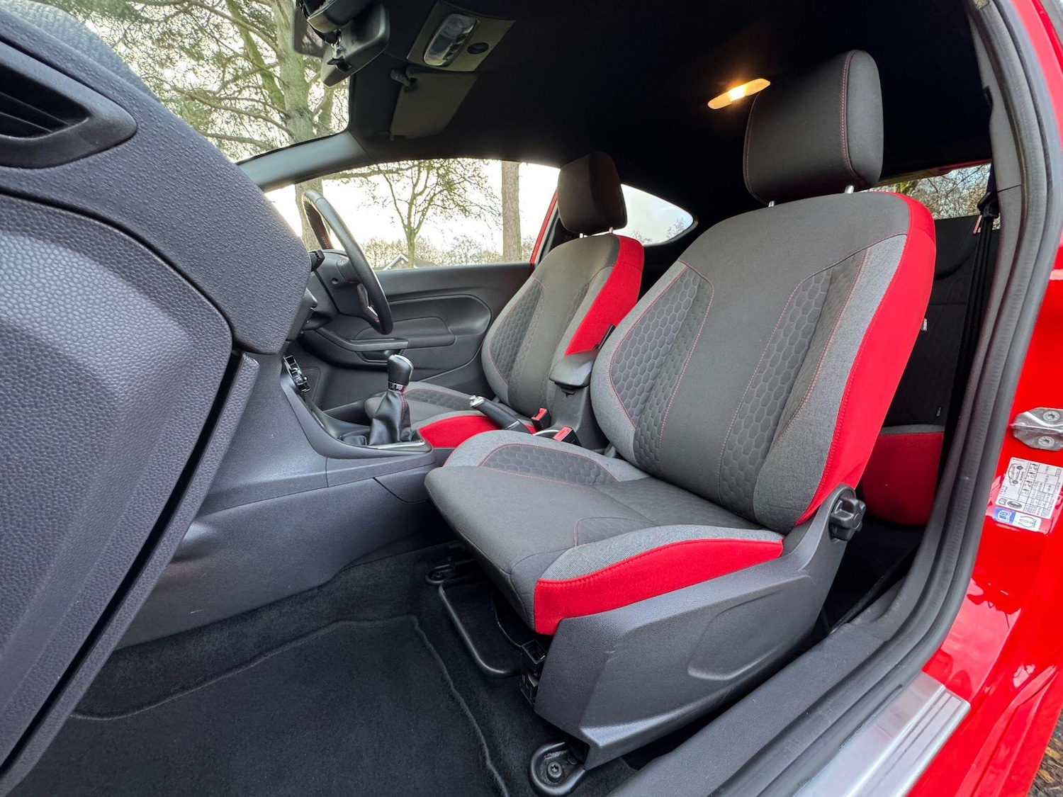 Used Ford Fiesta 2016 for sale - 76936211: Photo 5