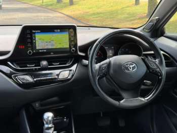 Used Toyota C-HR 2020 for sale - 74944861: Photo