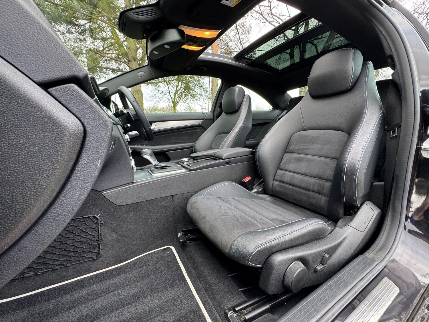 Used Mercedes-Benz C Class 2014 for sale - 77723380: Photo 29