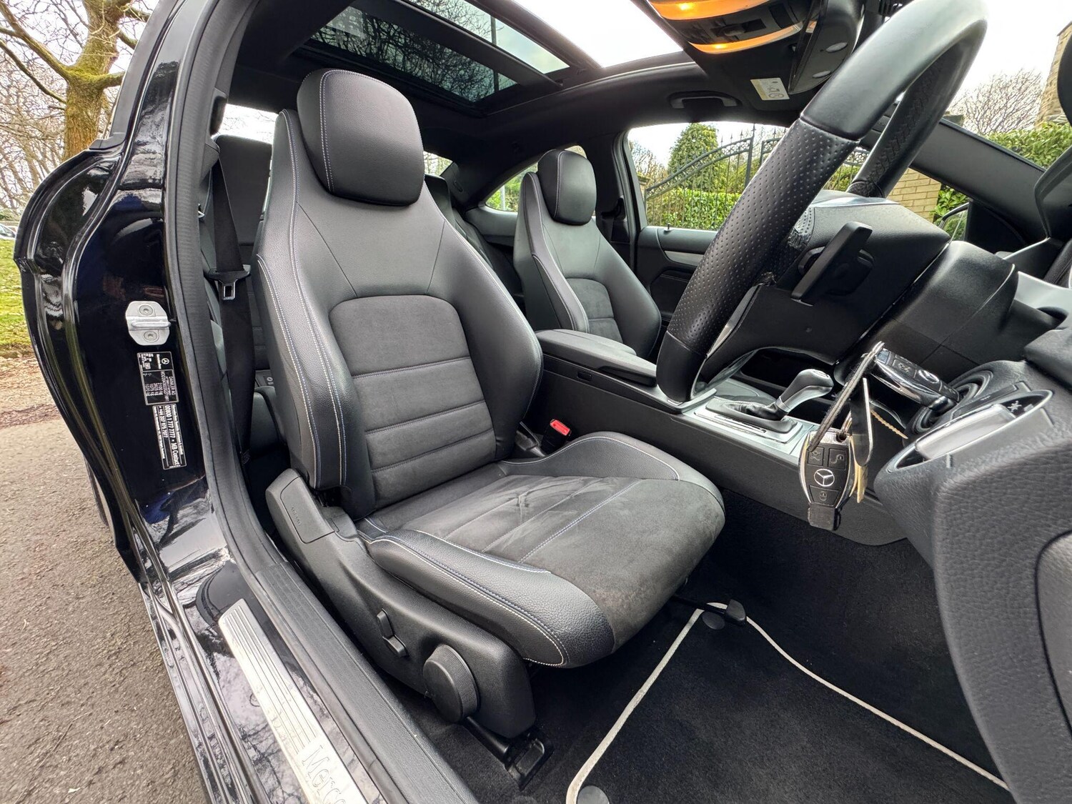 Used Mercedes-Benz C Class 2014 for sale - 77723380: Photo 39