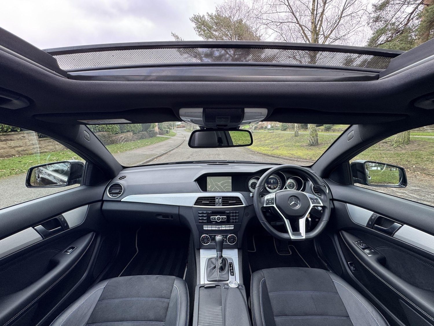 Used Mercedes-Benz C Class 2014 for sale - 77723380: Photo 4