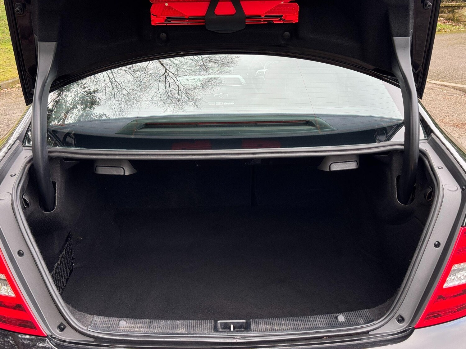 Used Mercedes-Benz C Class 2014 for sale - 77723380: Photo 54