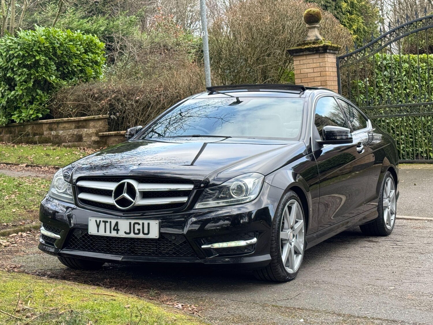 Used Mercedes-Benz C Class 2014 for sale - 77723380: Photo 74
