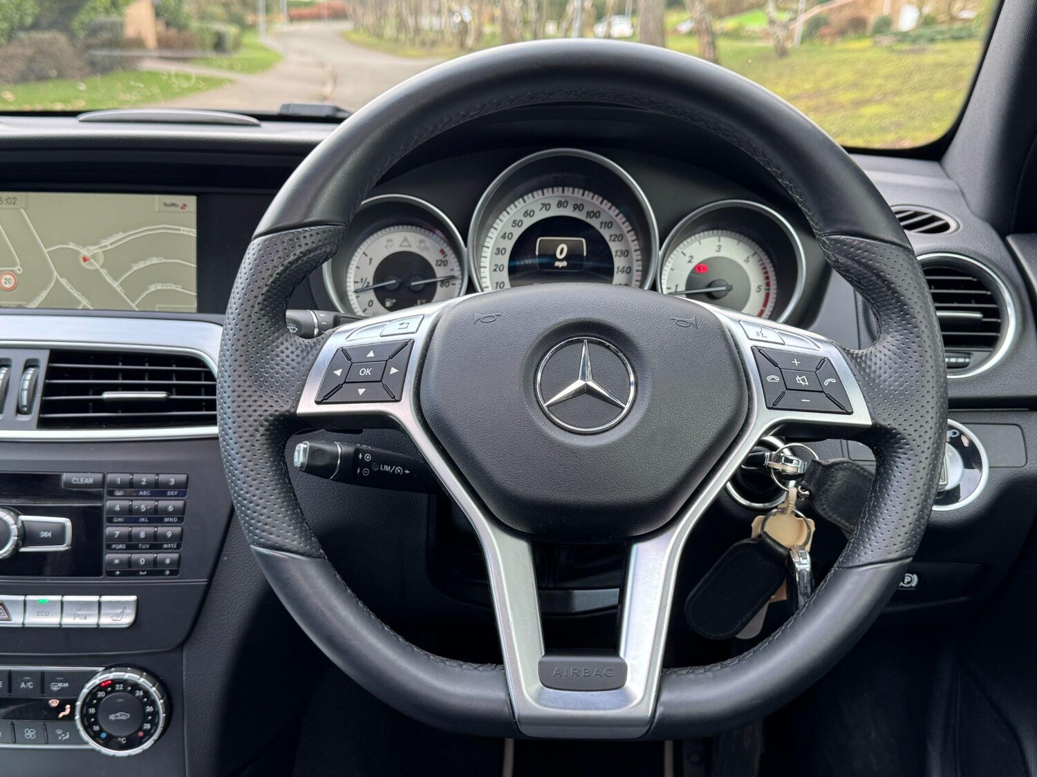 Used Mercedes-Benz C Class 2014 for sale - 77723380: Photo 76