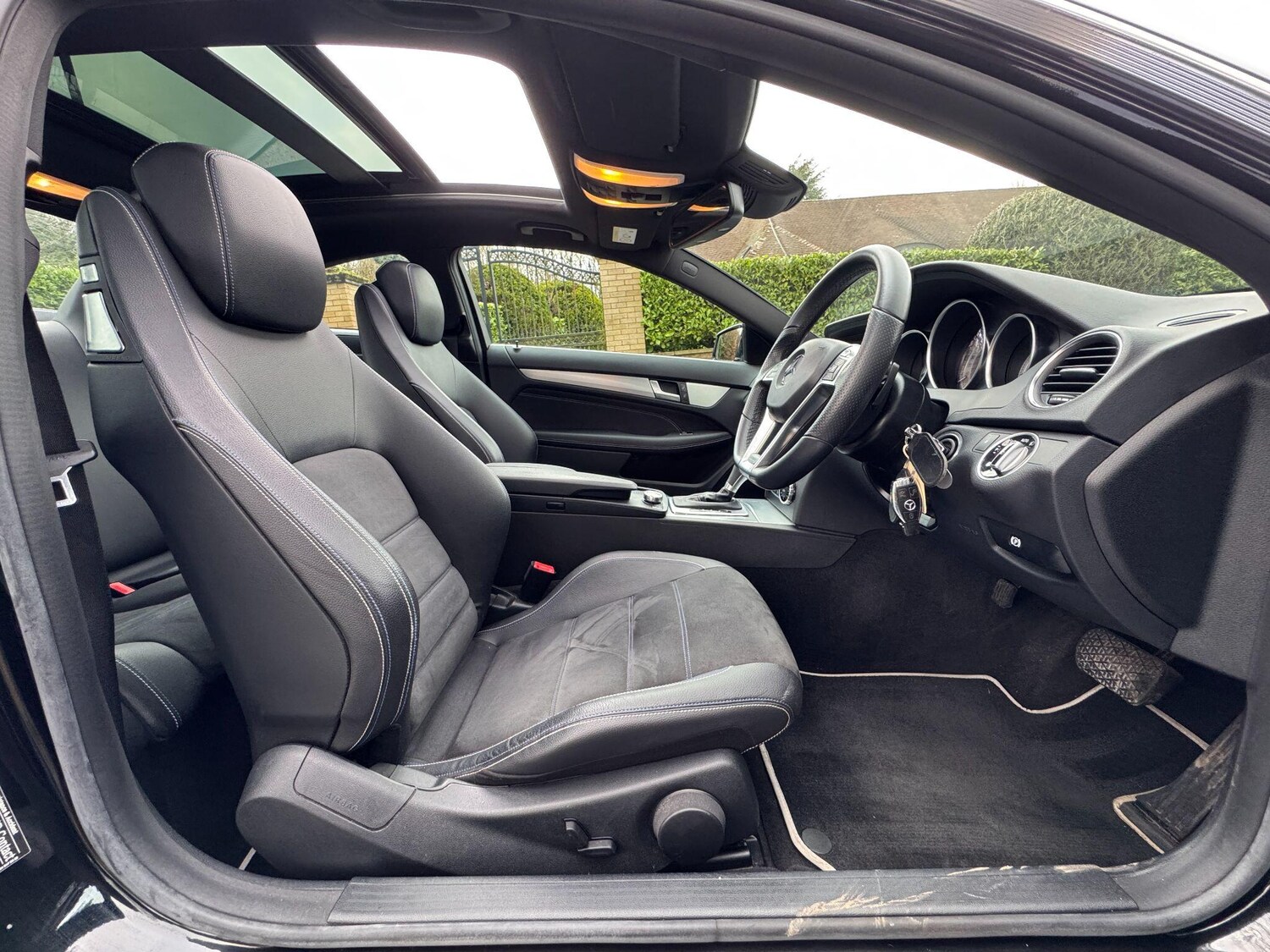 Used Mercedes-Benz C Class 2014 for sale - 77723380: Photo 78