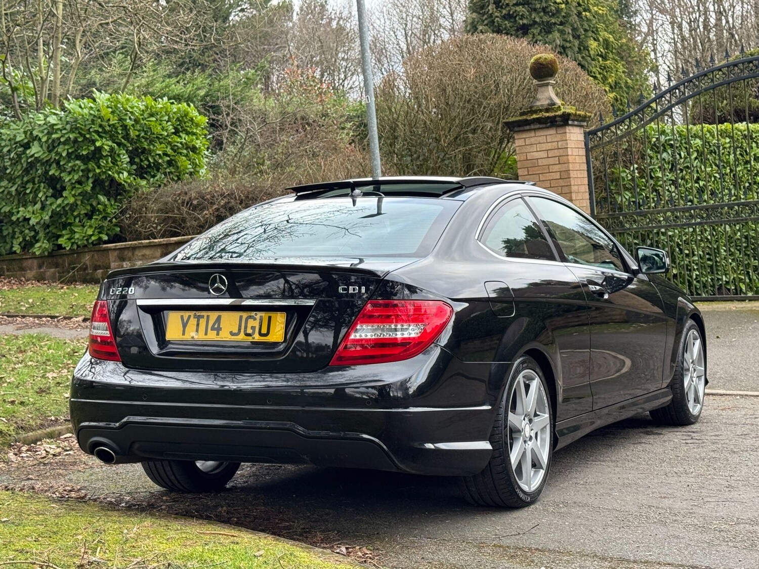Used Mercedes-Benz C Class 2014 for sale - 77723380: Photo 83