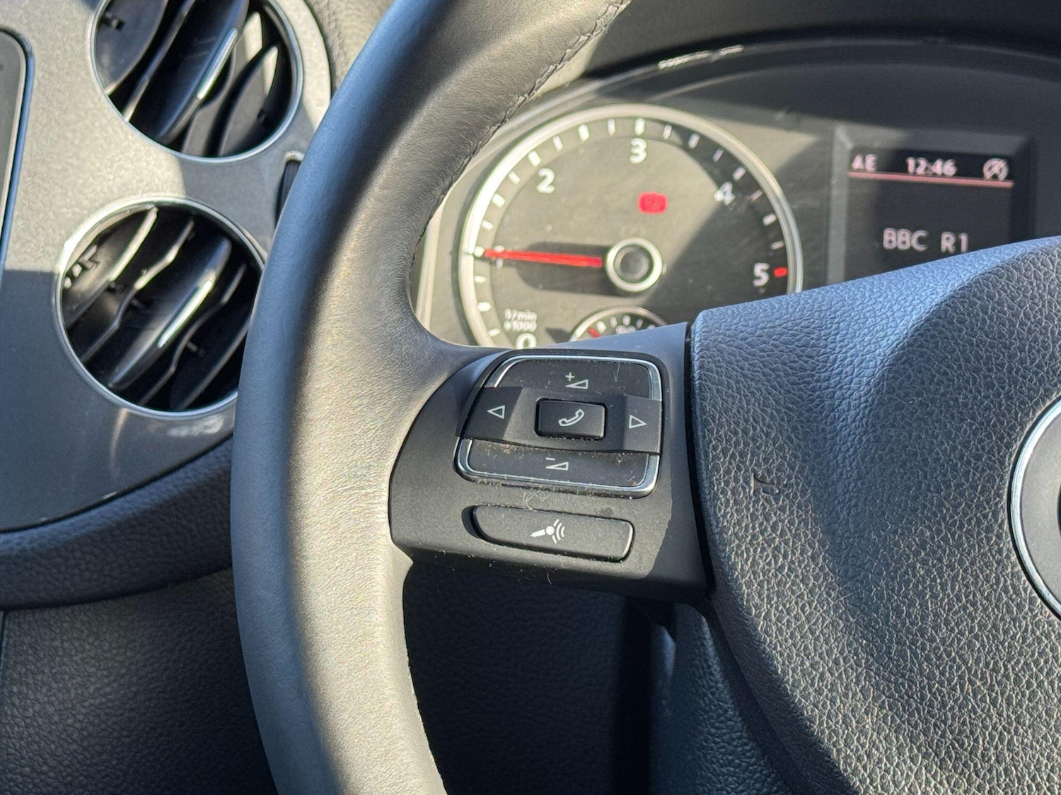 Used Volkswagen Tiguan 2013 for sale - 77143633: Photo 56