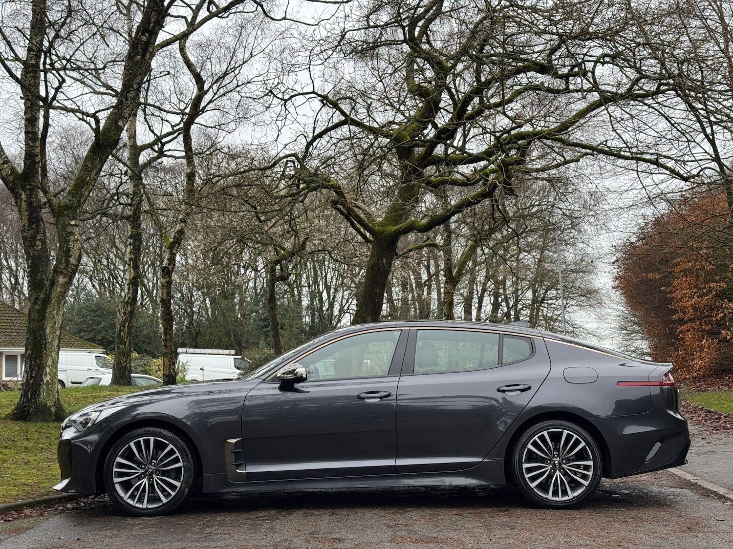 Used Kia Stinger 2019 for sale - 77016774: Photo 3