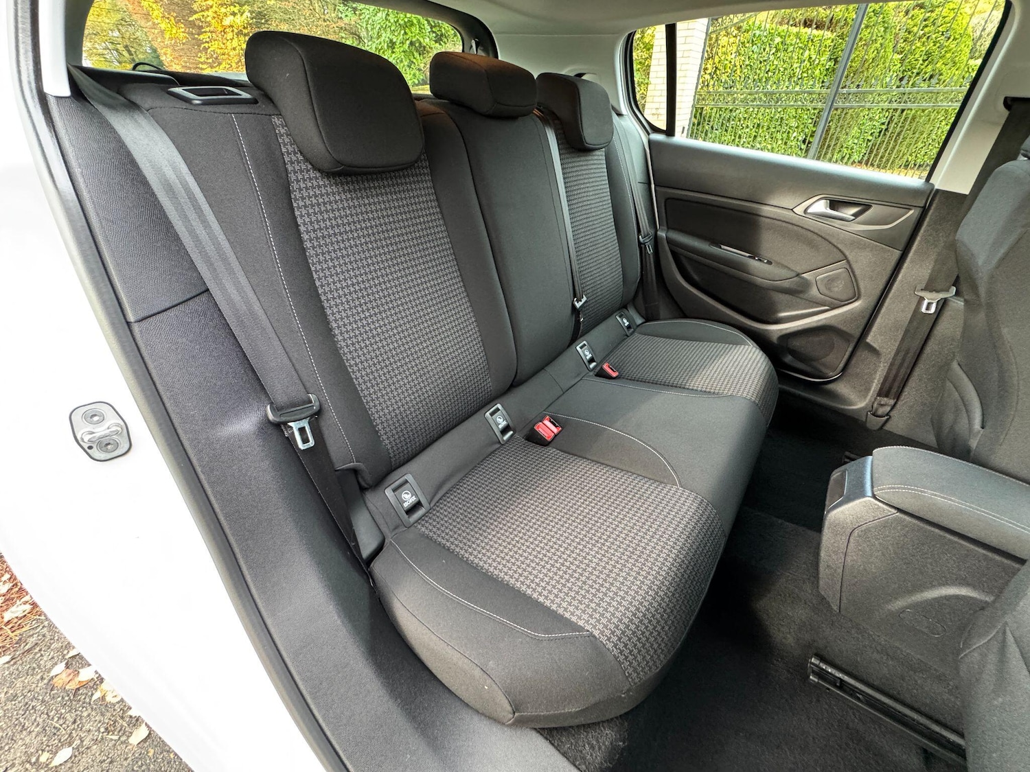 Used Peugeot 308 2017 for sale - 77254833: Photo 24