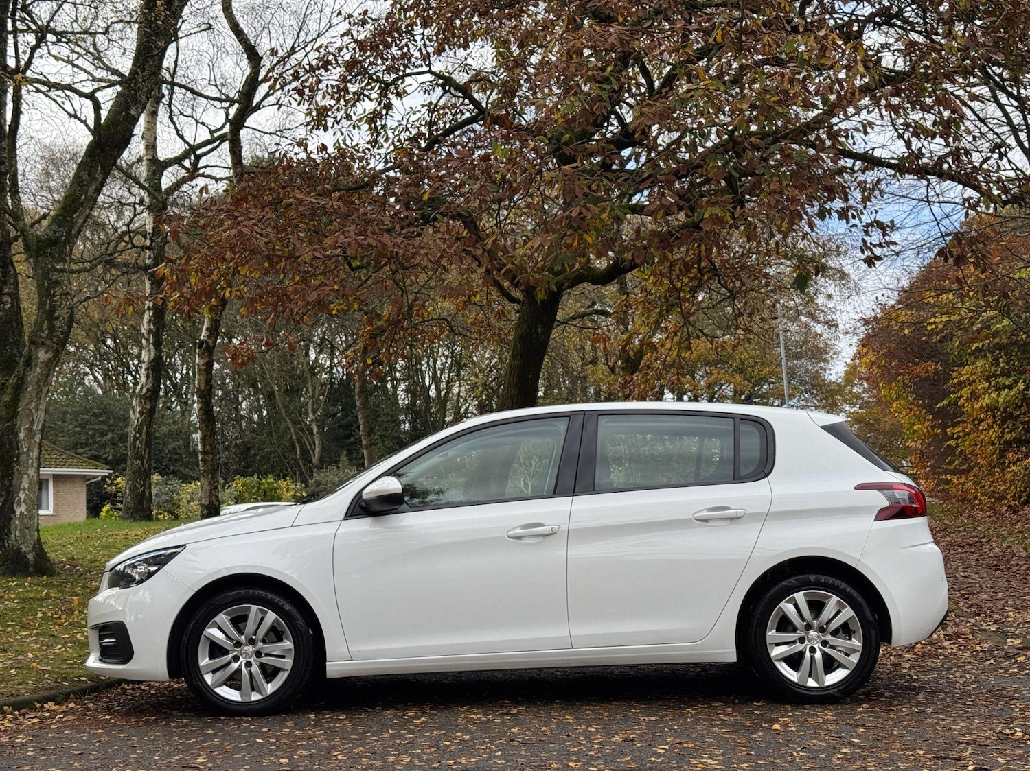 Used Peugeot 308 2017 for sale - 77254833: Photo 3