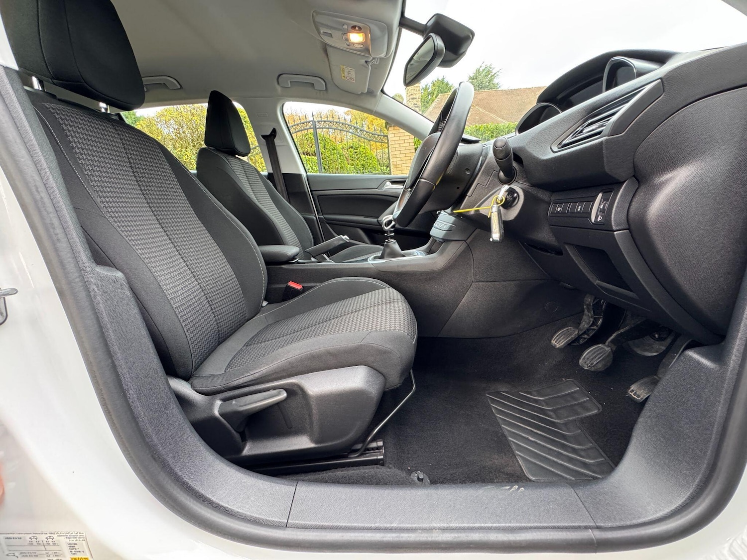 Used Peugeot 308 2017 for sale - 77254833: Photo 66