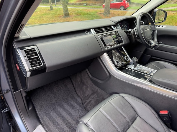 Used Land Rover Range Rover Sport 2018 for sale - 76260022: Photo 5