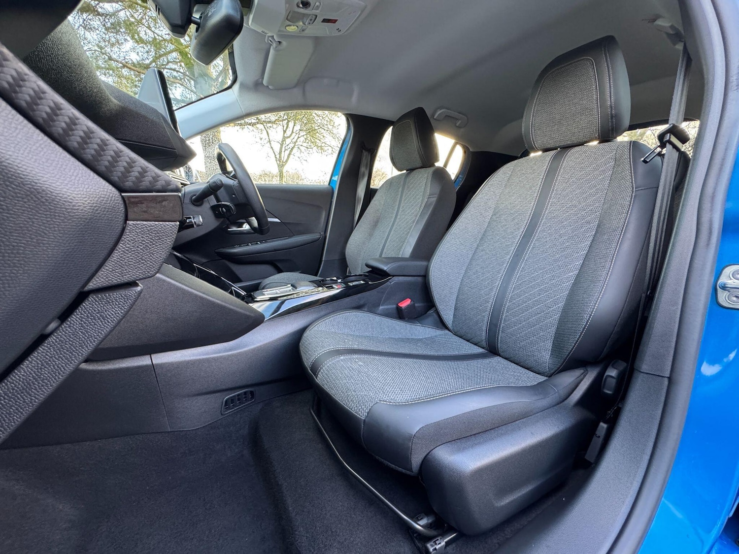 Used Peugeot 208 2024 for sale - 77722712: Photo 5