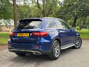 Used Mercedes-Benz GLC 2018 for sale - 78982143: Photo