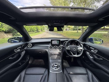 Used Mercedes-Benz GLC 2018 for sale - 78982143: Photo