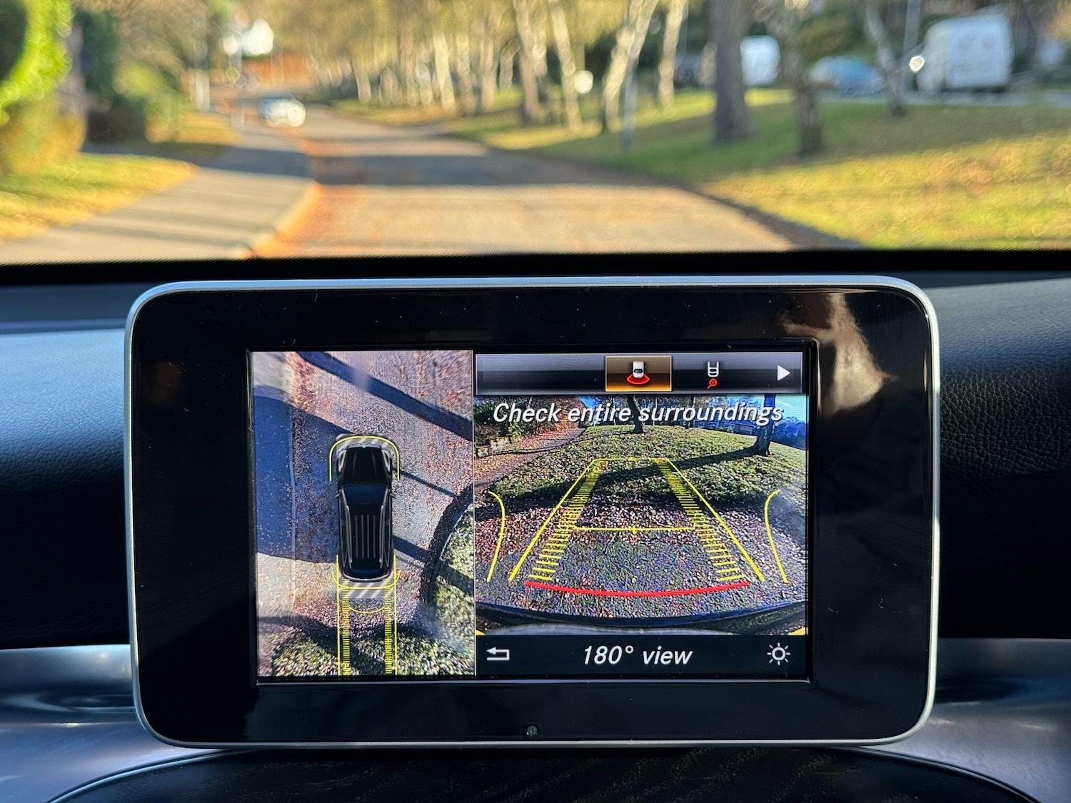 Used Mercedes-Benz GLC 2019 for sale - 76689266: Photo 11