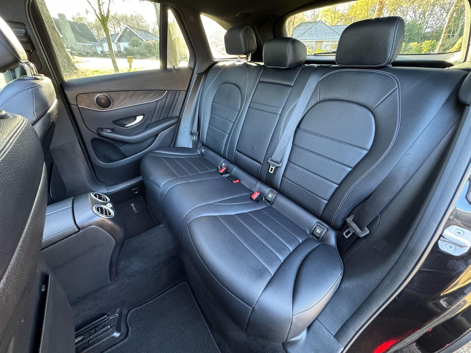 Used Mercedes-Benz GLC 2019 for sale - 76689266: Photo 28