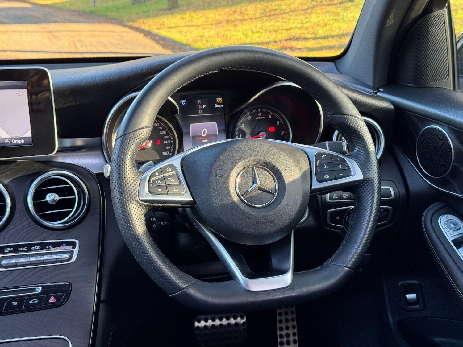 Used Mercedes-Benz GLC 2019 for sale - 76689266: Photo 50
