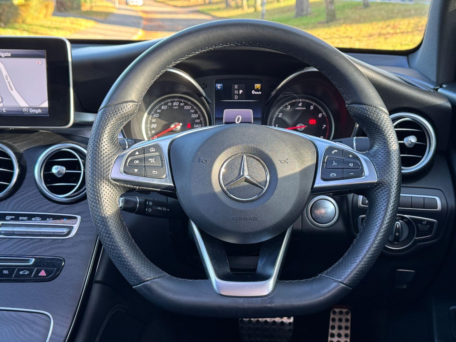 Used Mercedes-Benz GLC 2019 for sale - 76689266: Photo 55