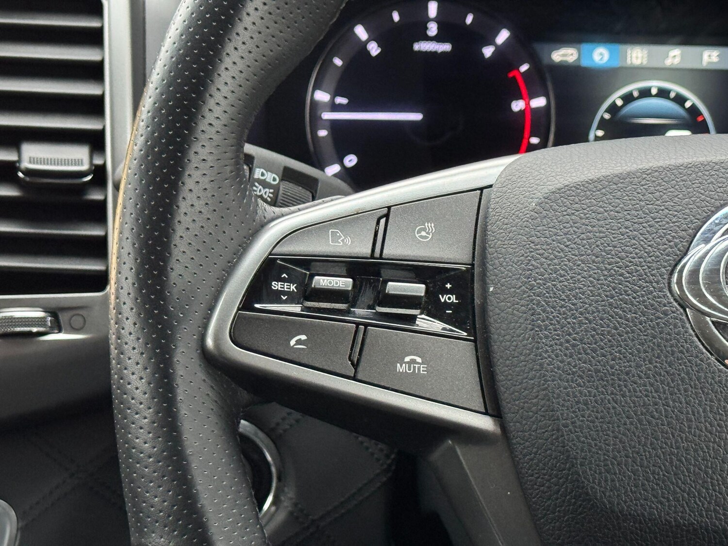 Used Ssangyong Rexton 2019 for sale - 77440299: Photo 71