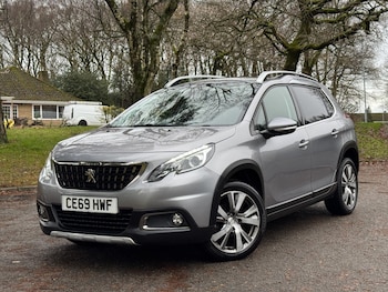 Used Peugeot 2008 2019 for sale - 76976191: Photo