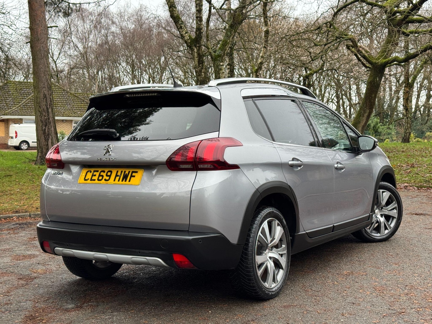 Used Peugeot 2008 2019 for sale - 76976191: Photo 2