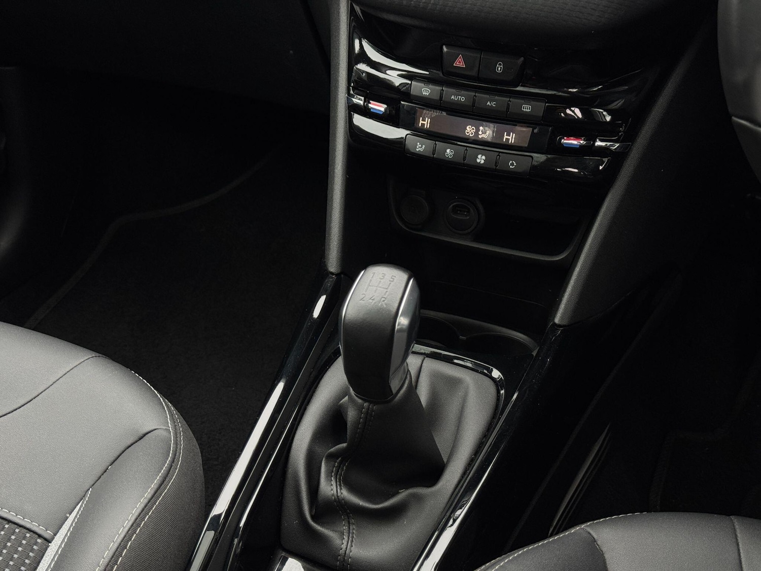 Used Peugeot 2008 2019 for sale - 76976191: Photo 26