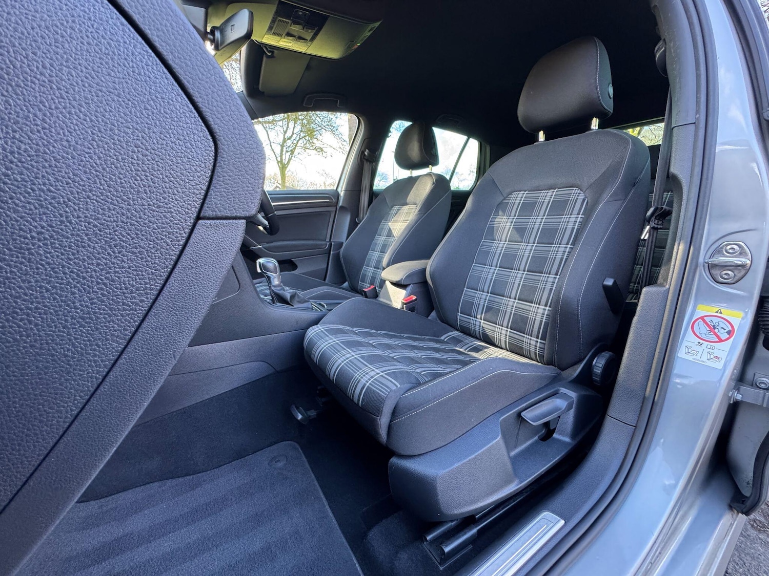 Used Volkswagen Golf 2020 for sale - 77853959: Photo 5