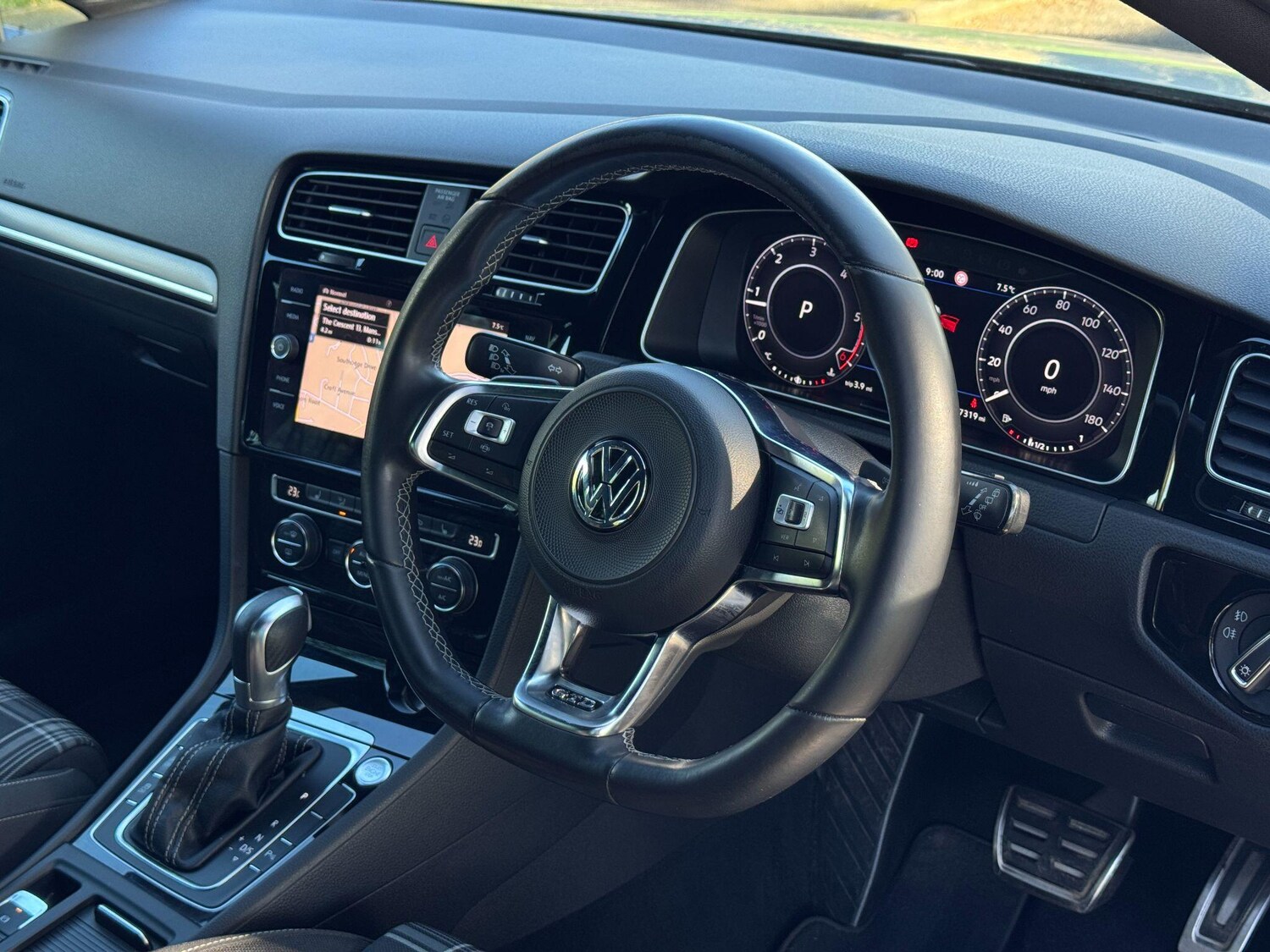 Used Volkswagen Golf 2020 for sale - 77853959: Photo 69